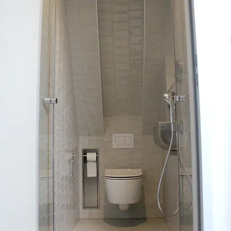 Kleine Wolke - Dachgeschoss Mit Klimaanlage Und Ausblick *