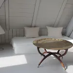 Kleine Wolke - Dachgeschoss Mit Klimaanlage Und Ausblick Leipzig