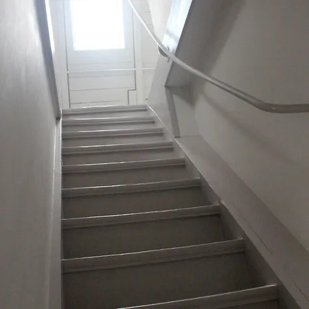 Kleine Wolke - Dachgeschoss Mit Klimaanlage Und Ausblick